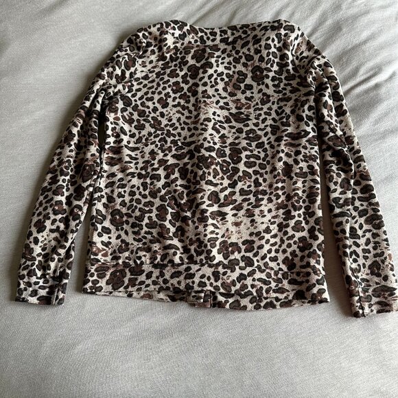 LIKE NEW Linea Domani Leopard Print Cardigan - Picture 2 of 5